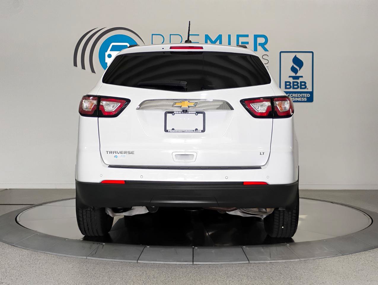 Used 2017 Chevrolet Traverse LT FWD image 83
