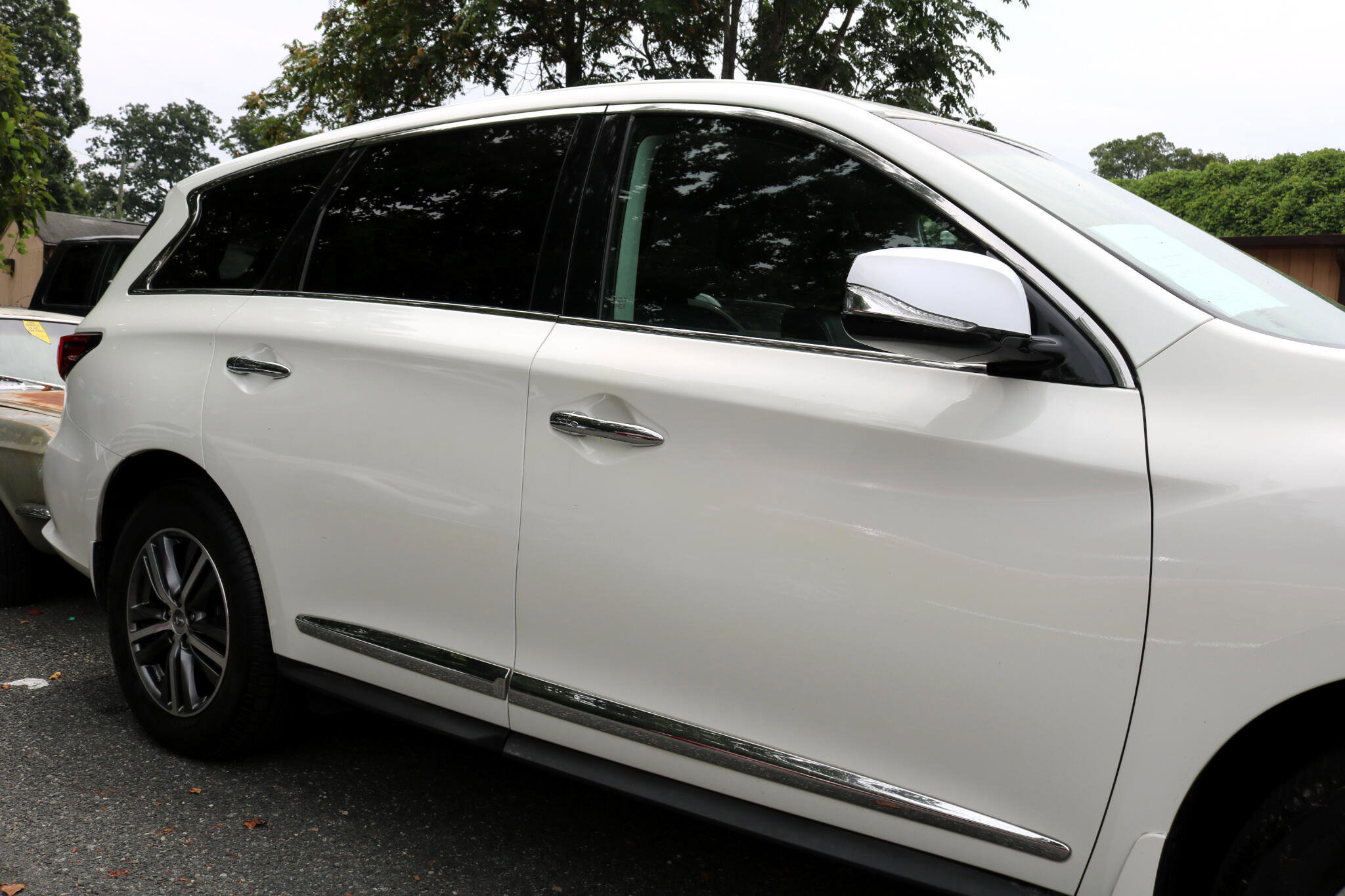 Used 2016 INFINITI QX60 Luxe image 6