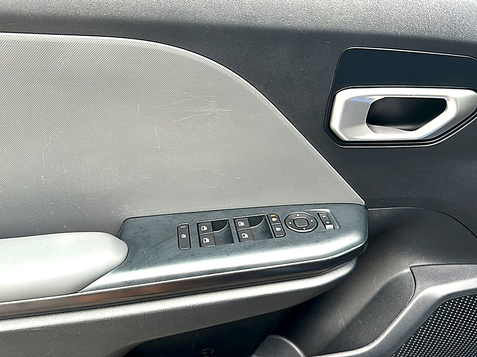 Used 2025 Kia K4 FWD image 16