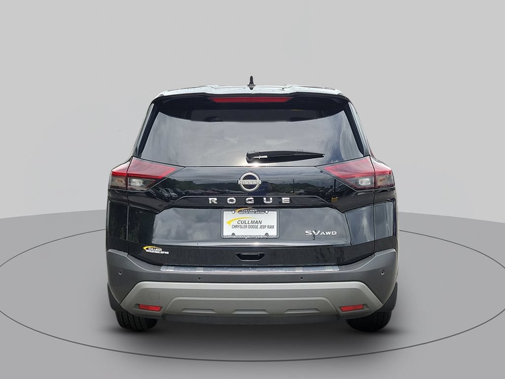 Used 2023 Nissan Rogue SV AWD/4WD image 4