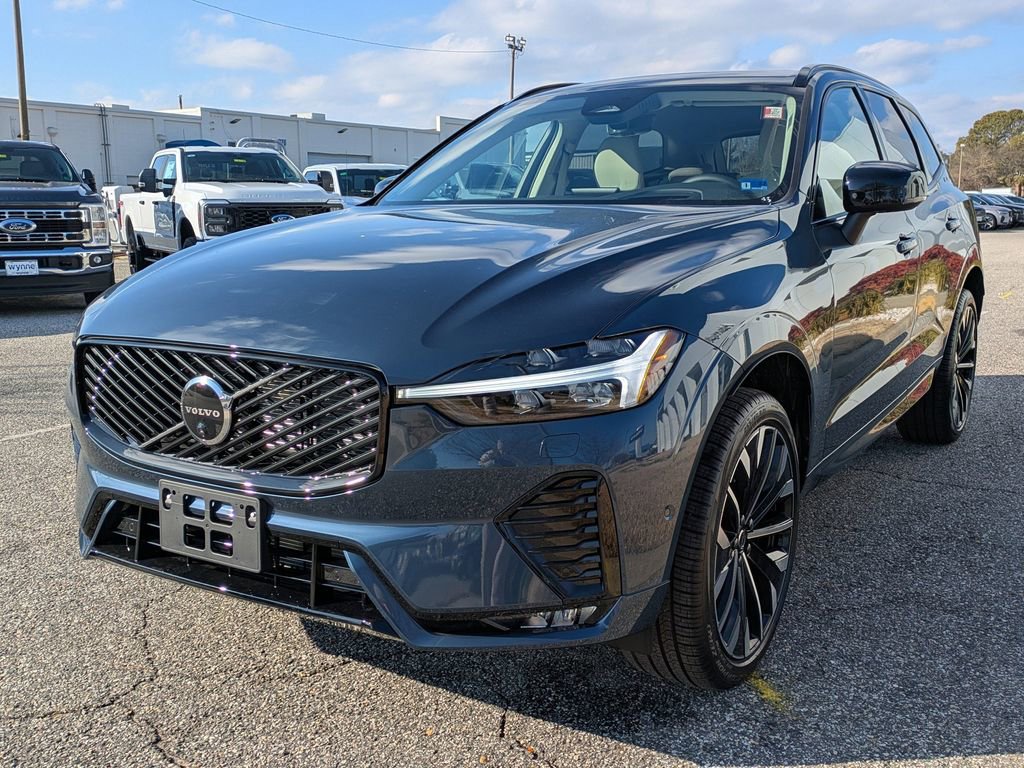 New 2026 Volvo XC60 B5 Ultra w/ Protection Package Premier AWD/4WD image 8