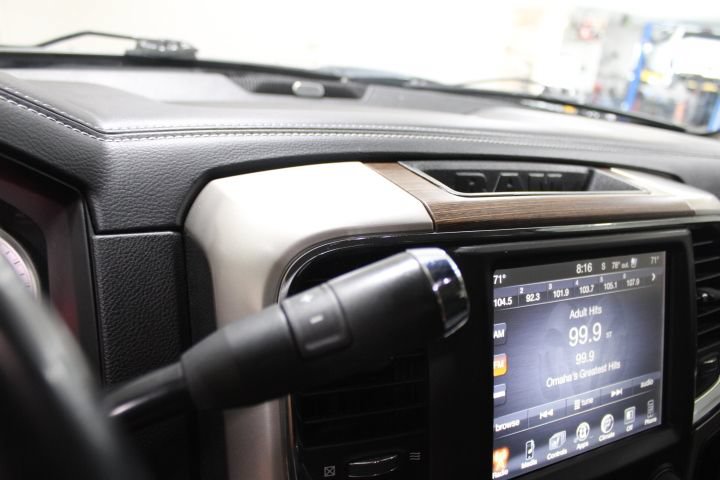 Used 2017 RAM 2500 Laramie w/ Convenience Group AWD/4WD image 41