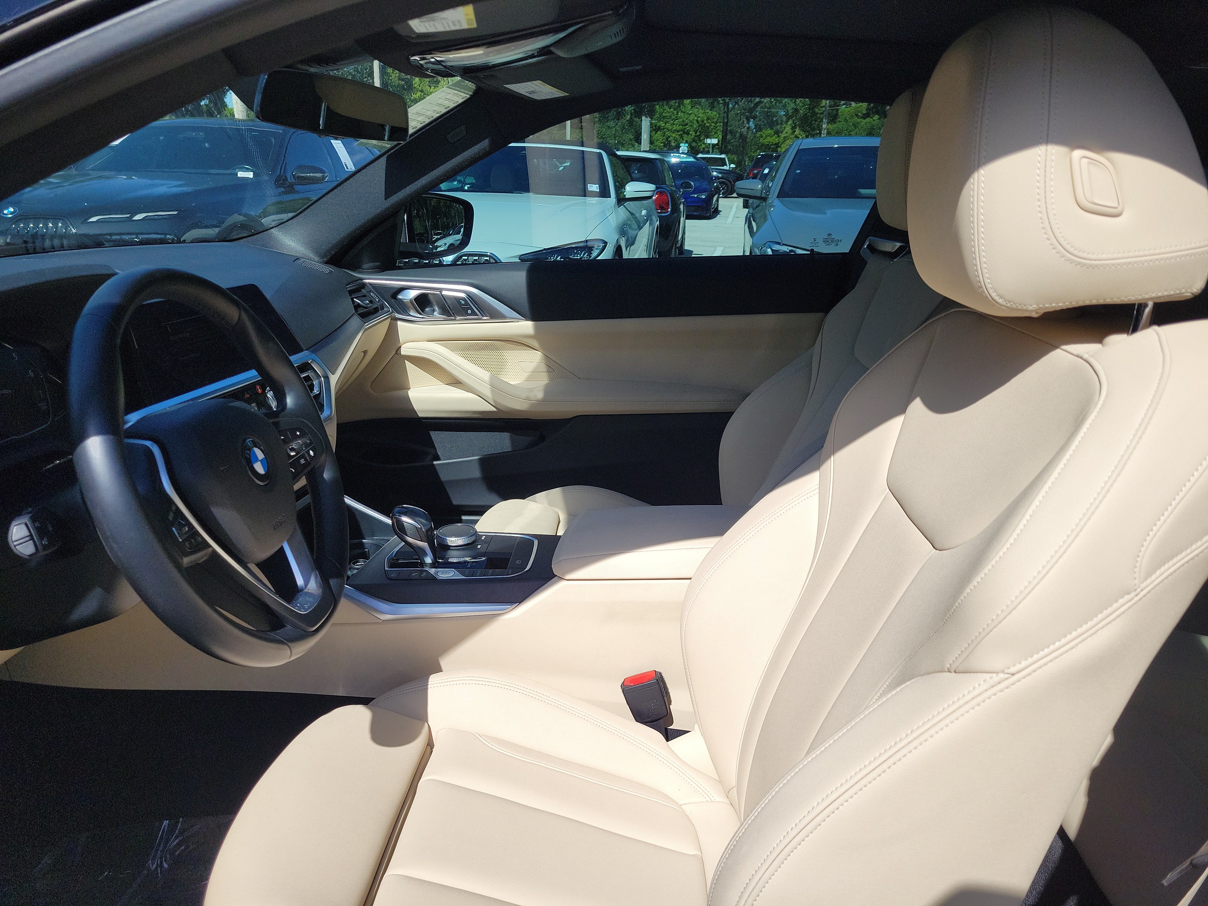 Used 2021 BMW 430i Coupe w/ Convenience Package RWD image 11