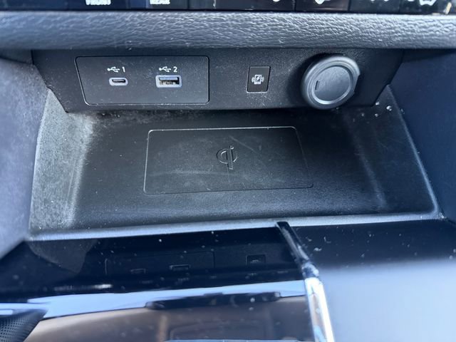 Used 2024 Mitsubishi Outlander SE Black Edition image 22