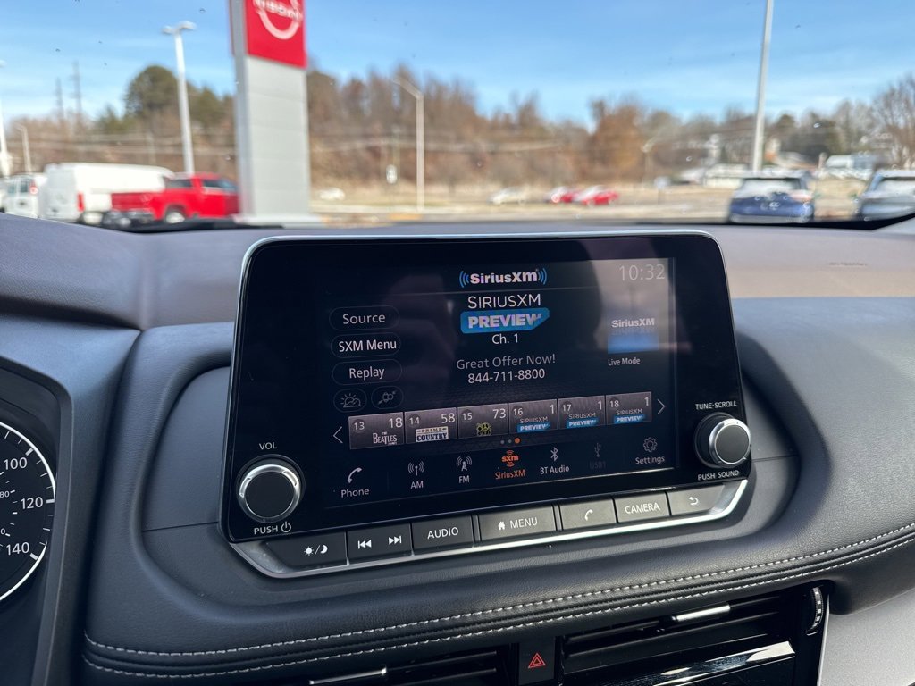 Used 2022 Nissan Rogue SV image 20