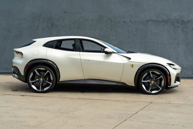 Used 2023 Ferrari Purosangue image 6