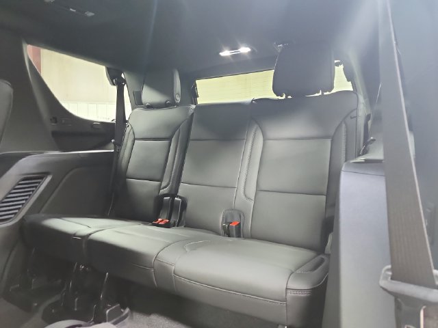 New 2027 GMC Yukon Denali w/ Sun & Power Step Package AWD/4WD image 38