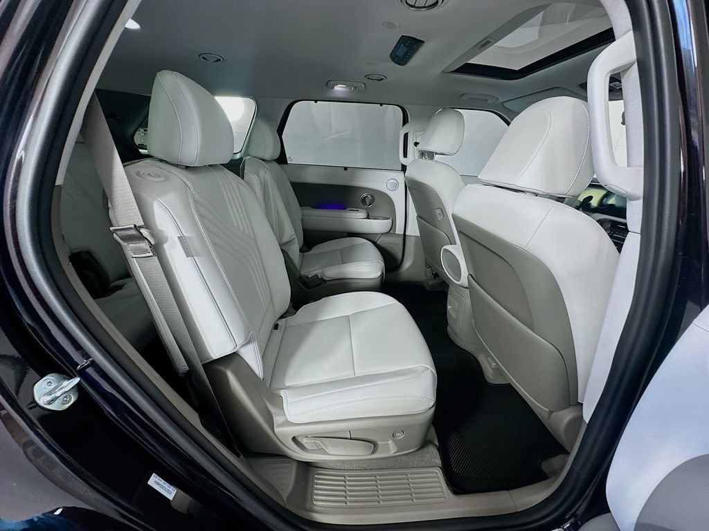 Certified 2026 Hyundai Palisade SEL FWD image 28