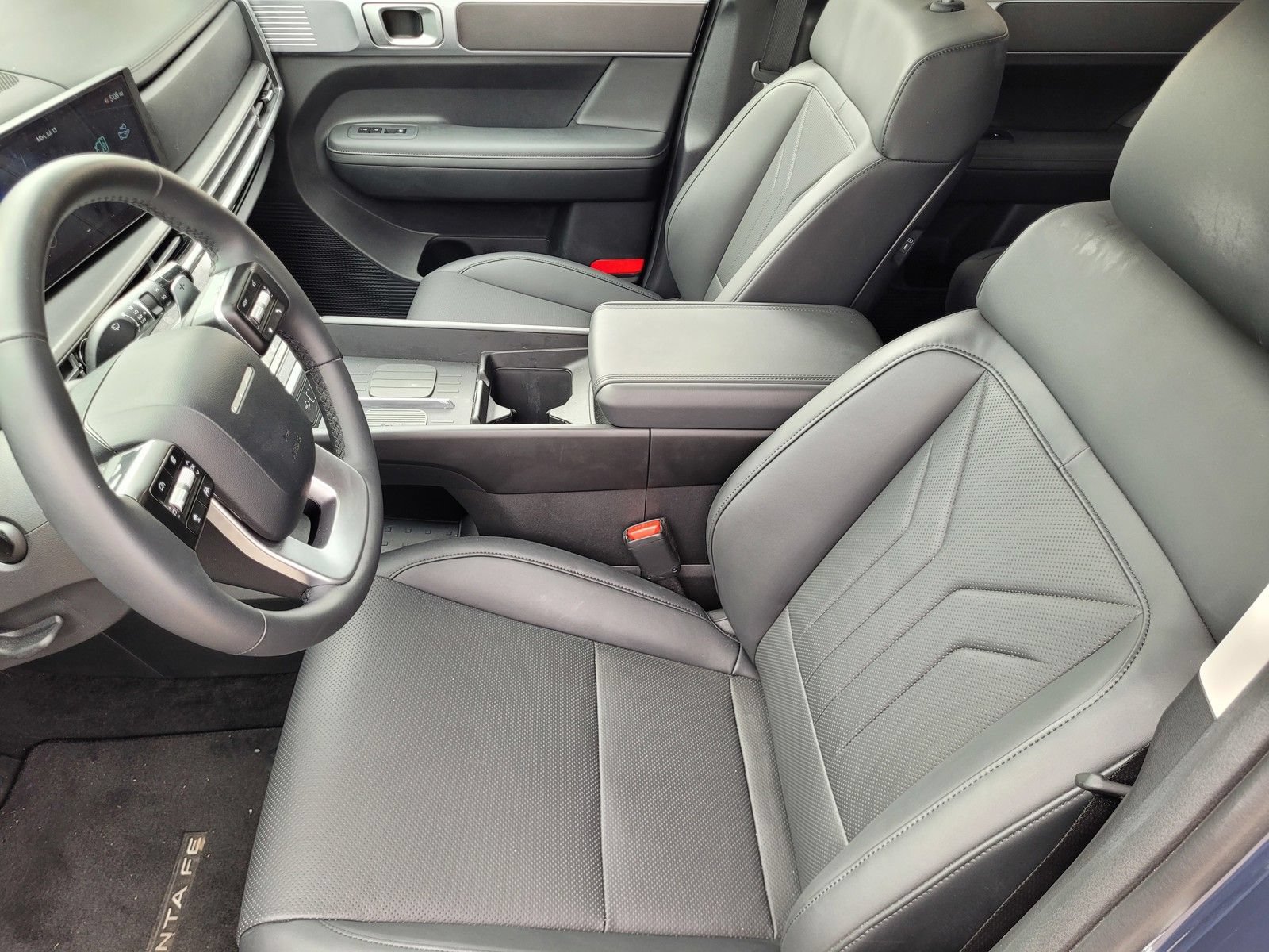 Used 2026 Hyundai Santa Fe SEL AWD/4WD image 19