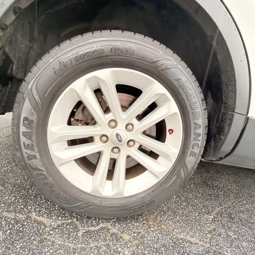 Used 2014 Ford Explorer XLT w/ Equipment Group 201A FWD image 48