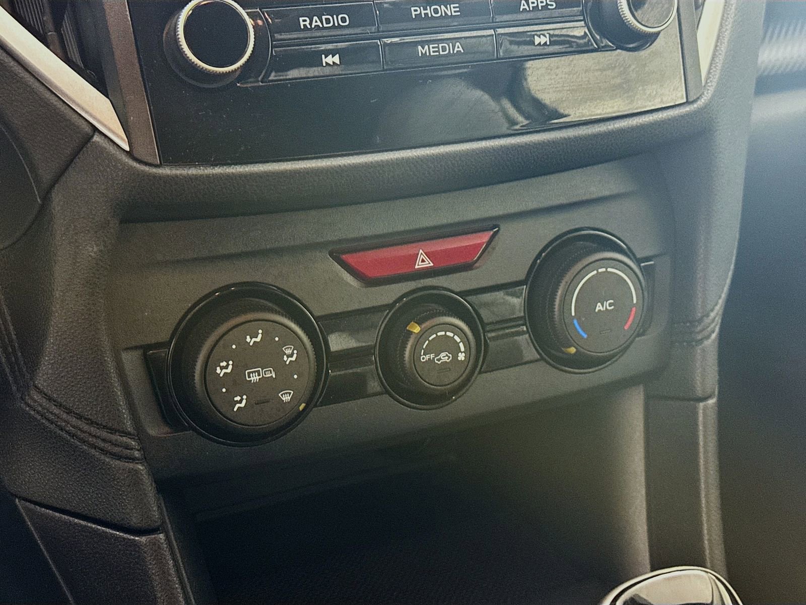 Used 2019 Subaru Crosstrek 2.0i Premium w/ Eyesight System image 13