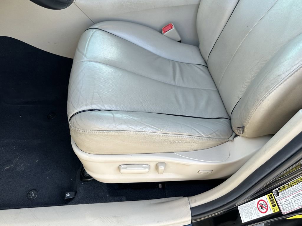 Used 2013 Toyota Venza XLE w/ XLE Premium Pkg image 19