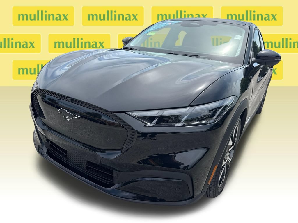 Used 2025 Ford Mustang Mach-E Select AWD/4WD image 10
