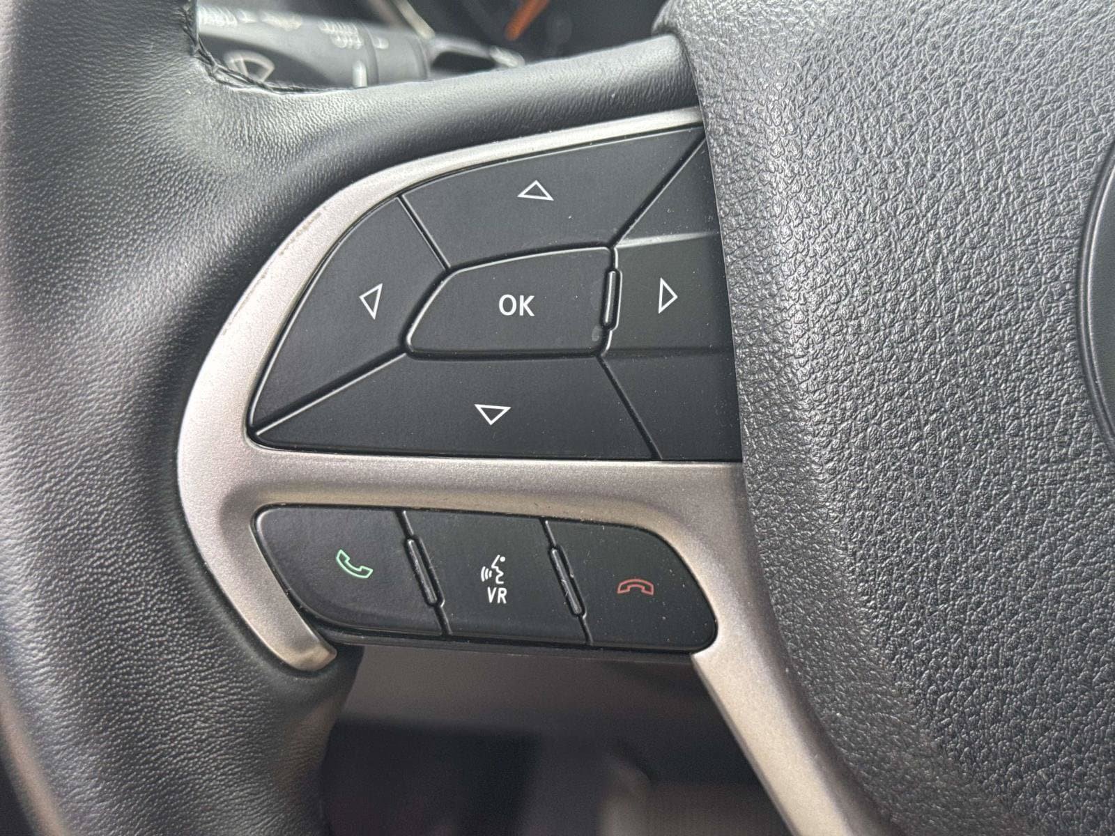 Used 2018 Jeep Grand Cherokee High Altitude AWD/4WD image 20