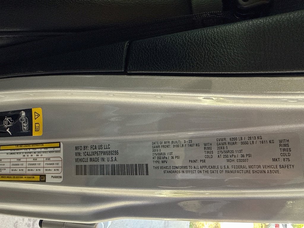 Certified 2023 Jeep Wrangler Unlimited Sahara AWD/4WD image 36