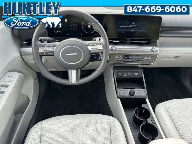 Used 2025 Hyundai Kona Limited image 14