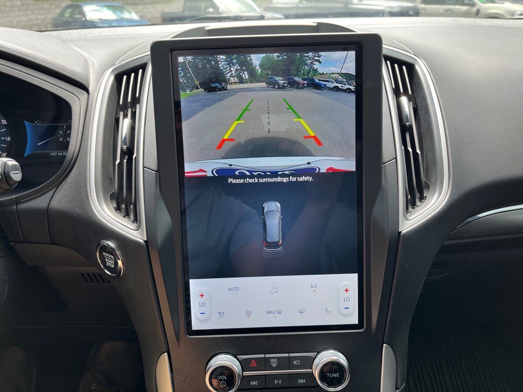 Used 2024 Ford Edge ST-Line w/ Cold Weather Package image 24