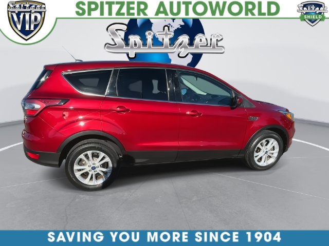 Used 2017 Ford Escape SE w/ SE Cold Weather Package AWD/4WD image 15