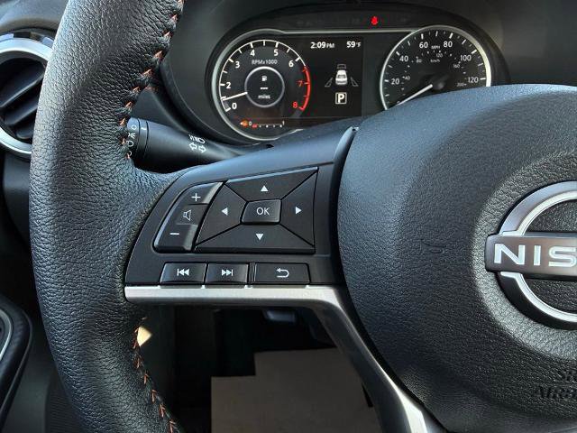 New 2025 Nissan Versa SR w/ Trunk Package FWD image 22