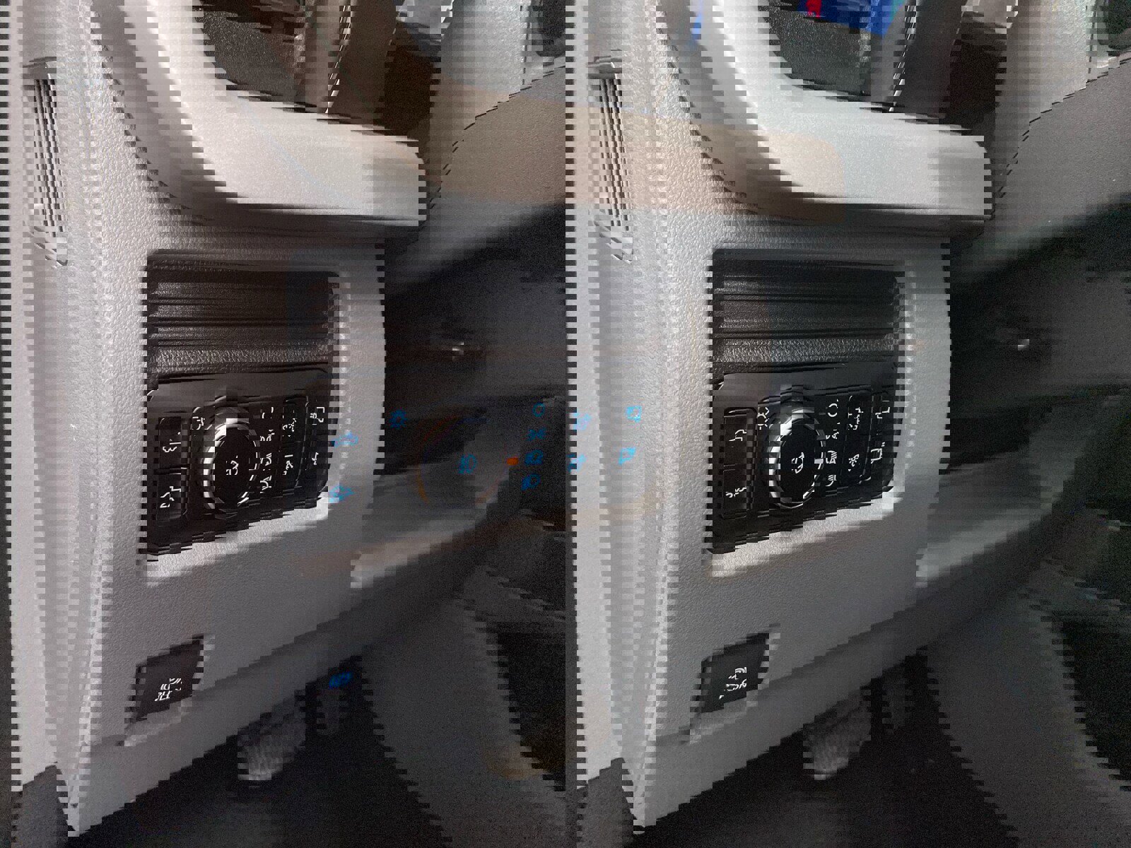 New 2026 Ford F350 XLT w/ XLT Premium Package image 18