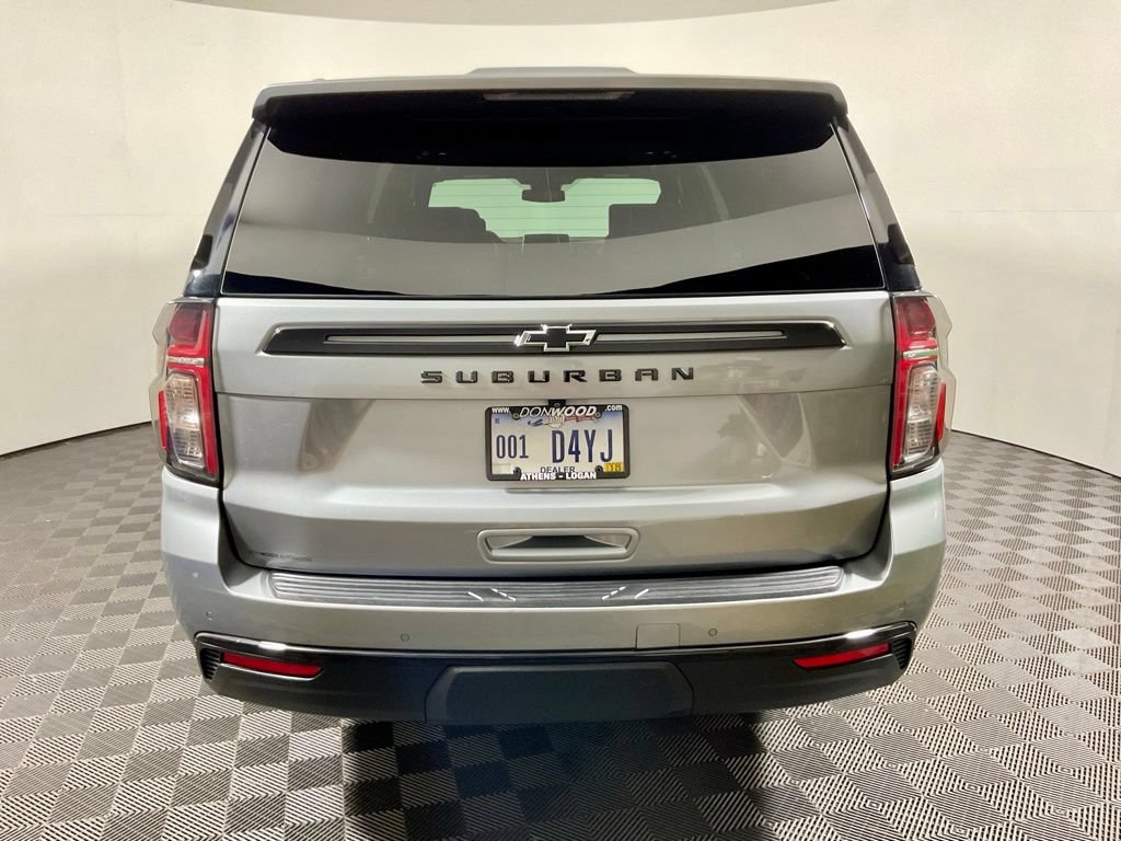 Used 2024 Chevrolet Suburban Z71 w/ Luxury Package AWD/4WD image 15
