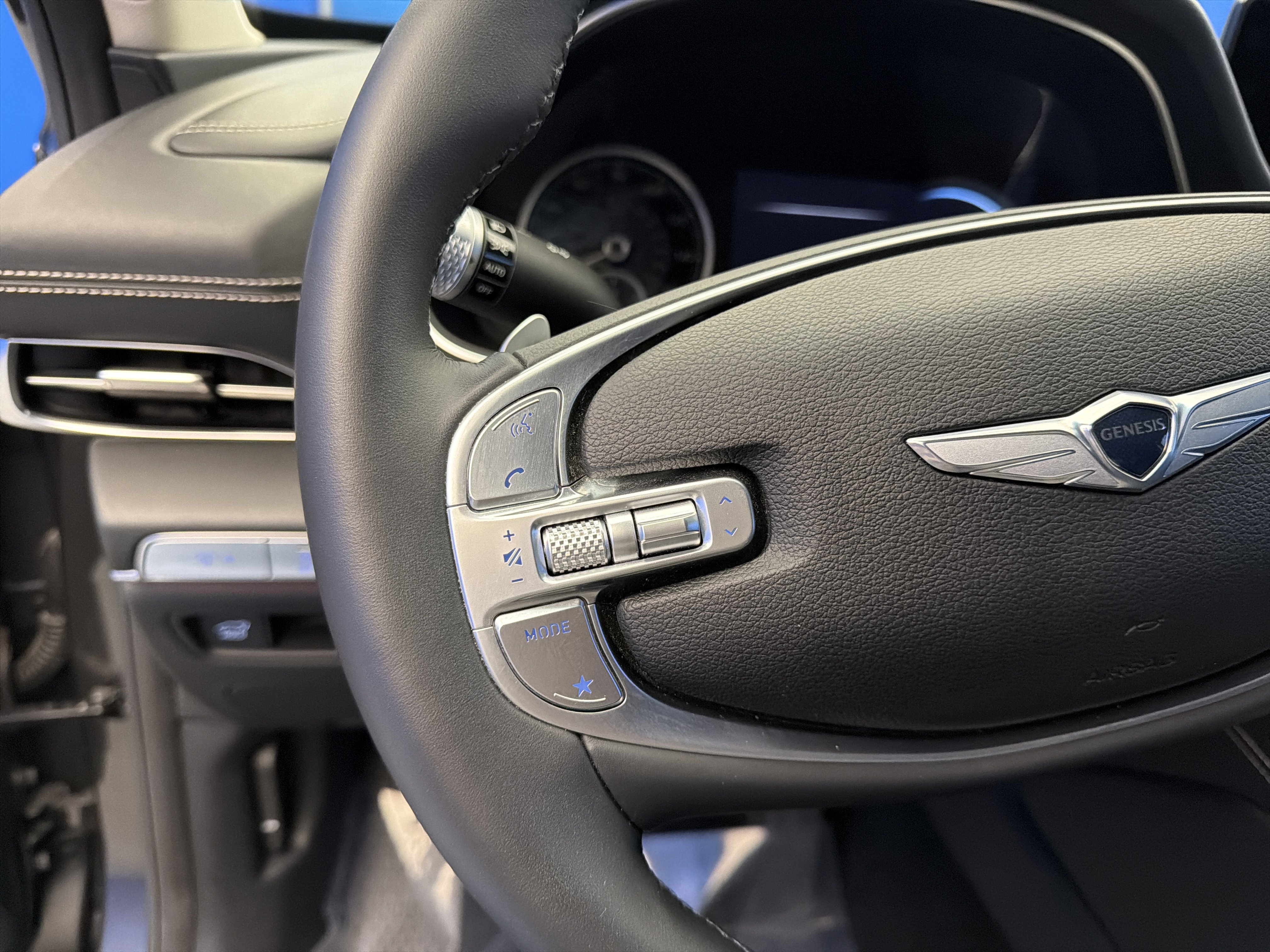 Used 2024 Genesis GV80 2.5T image 16