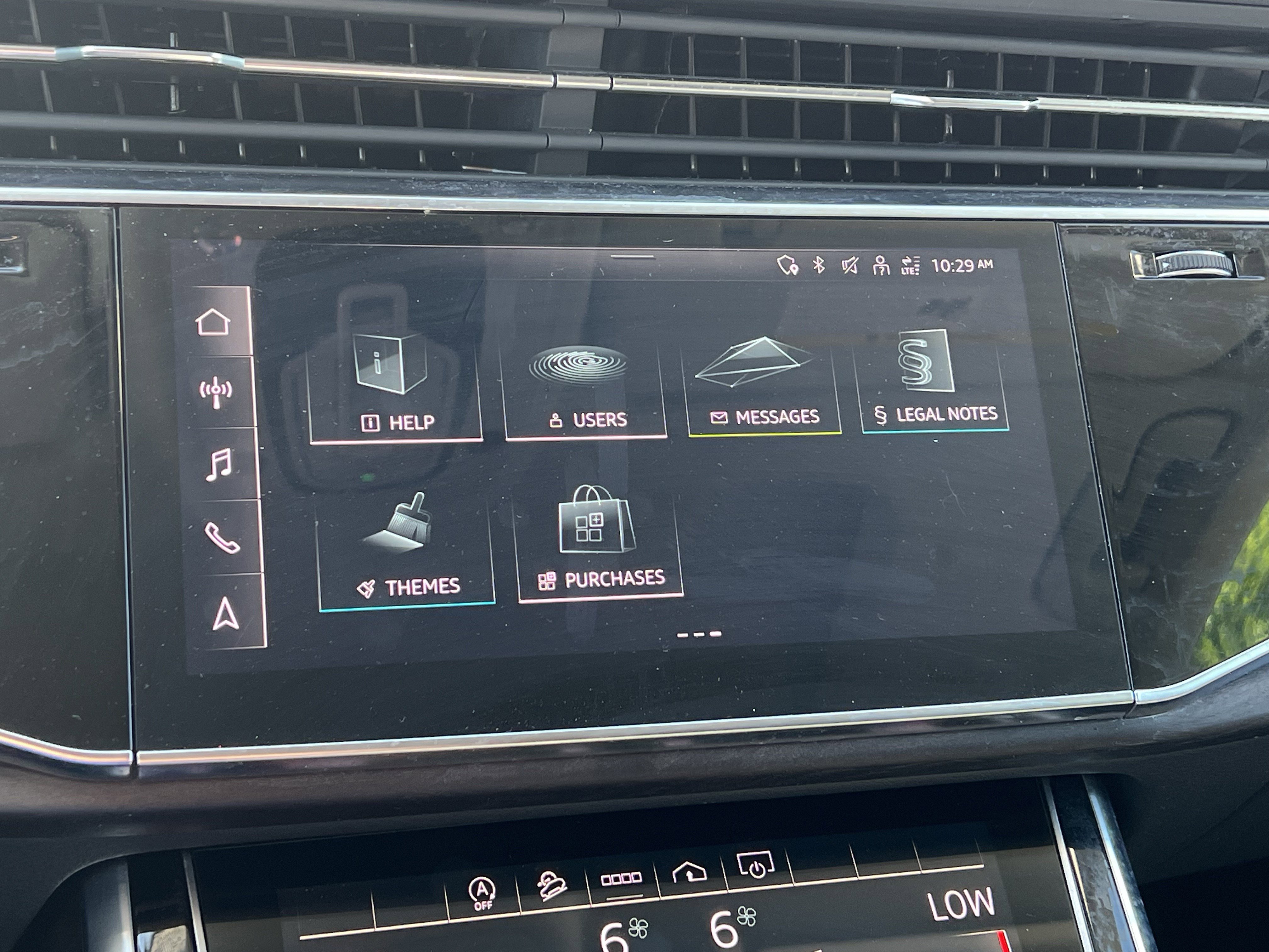 Certified 2023 Audi Q8 Premium Plus w/ Premium Plus Package AWD/4WD image 24