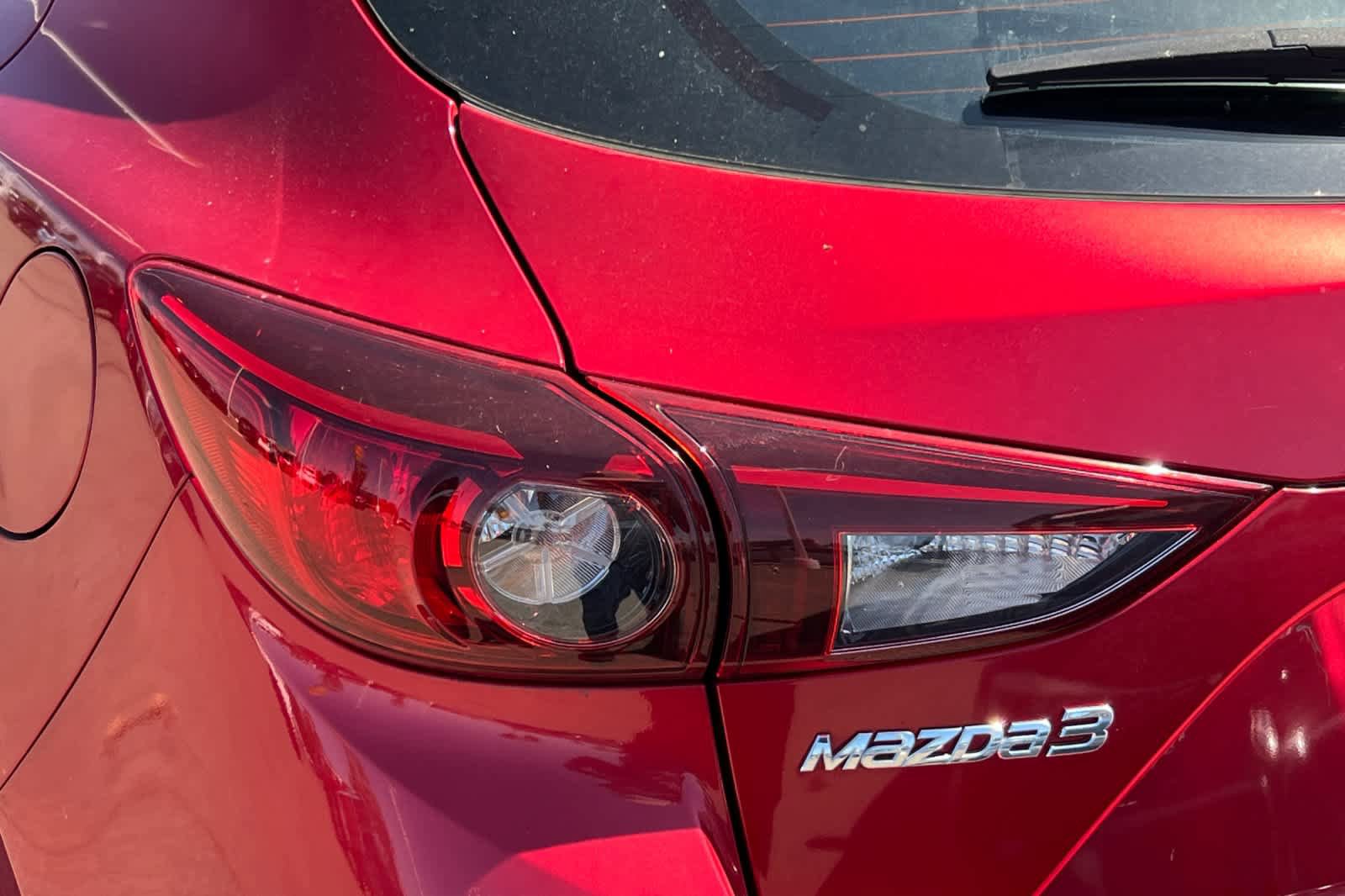 Used 2015 MAZDA MAZDA3 i Touring image 20