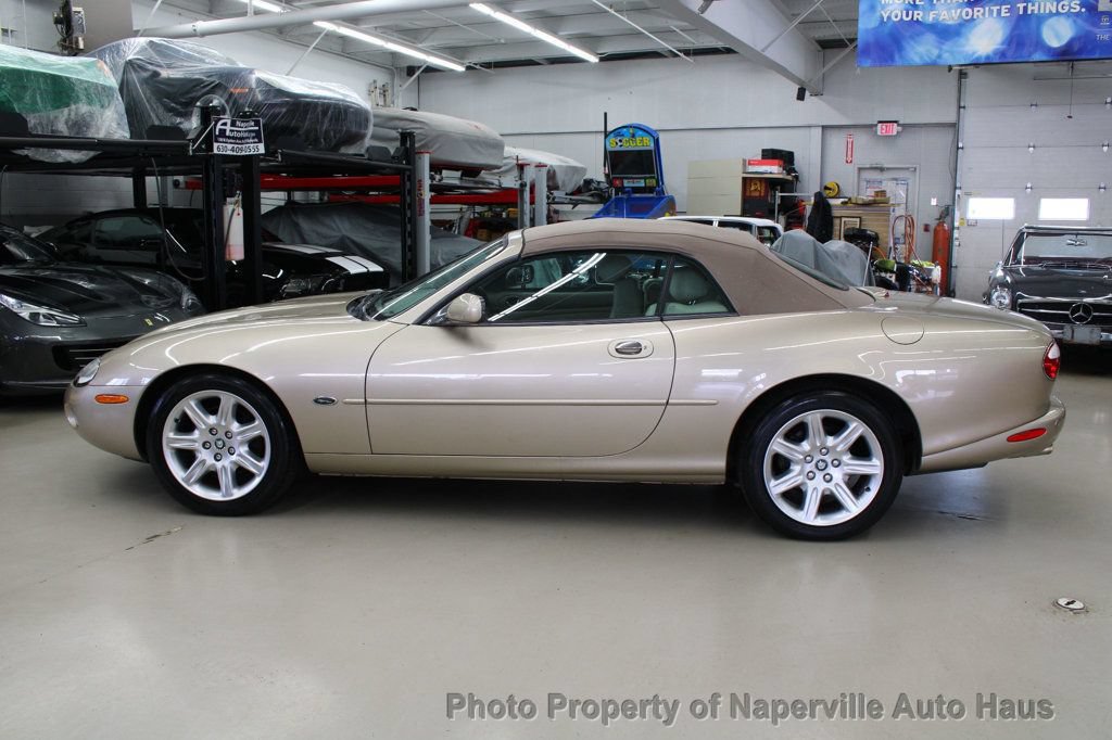 Used 2002 Jaguar XK8 Convertible RWD image 51