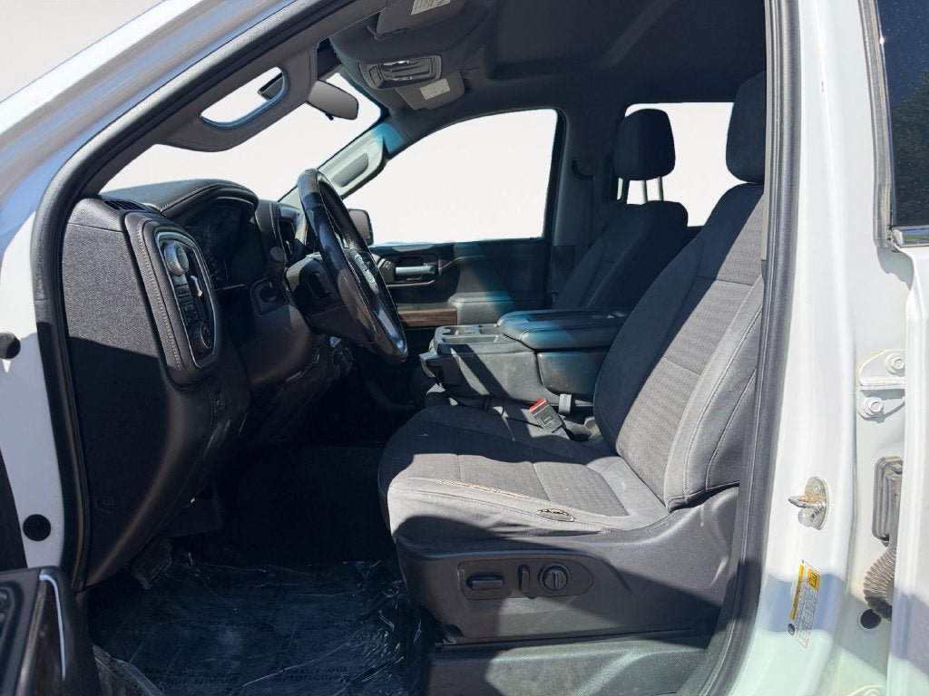 Used 2020 GMC Sierra 1500 SLE w/ X31 Off-Road Package AWD/4WD image 9