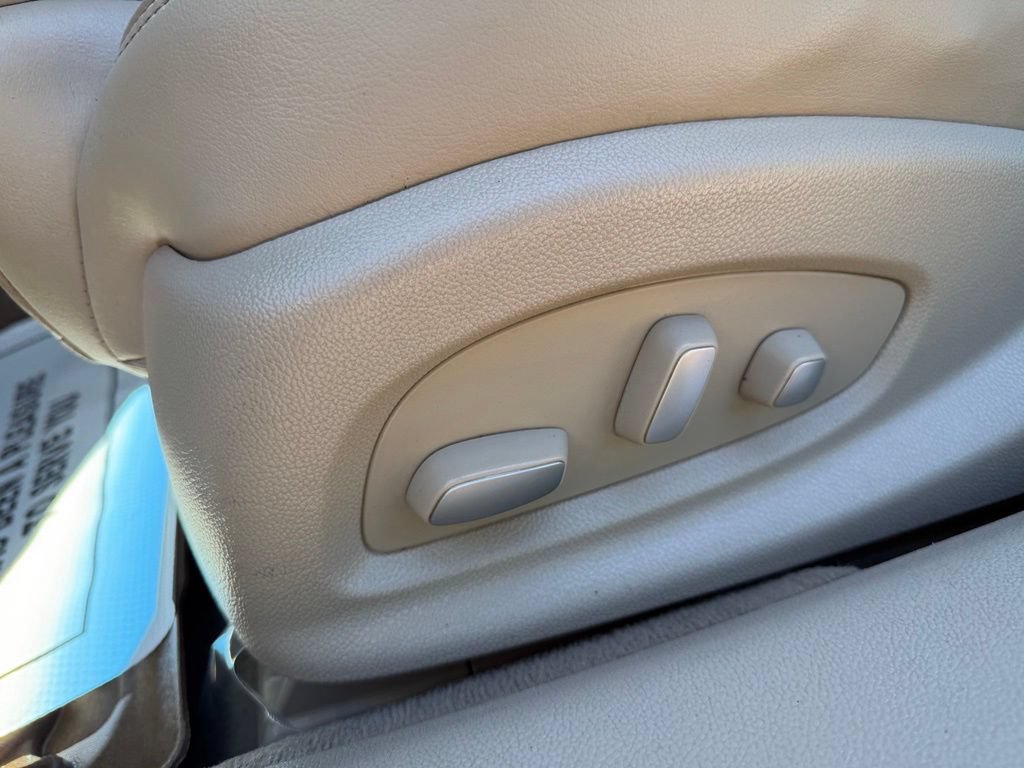 Certified 2017 Cadillac XTS Luxury FWD image 13