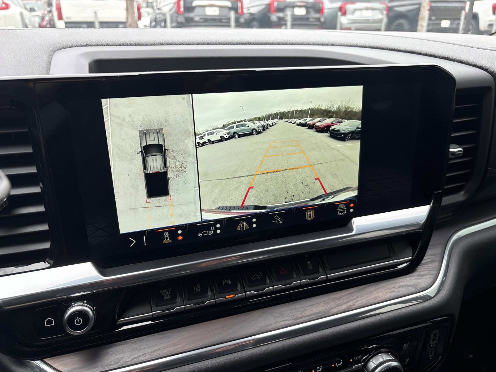 Certified 2024 GMC Sierra 2500 SLT w/ SLT Premium Package image 23