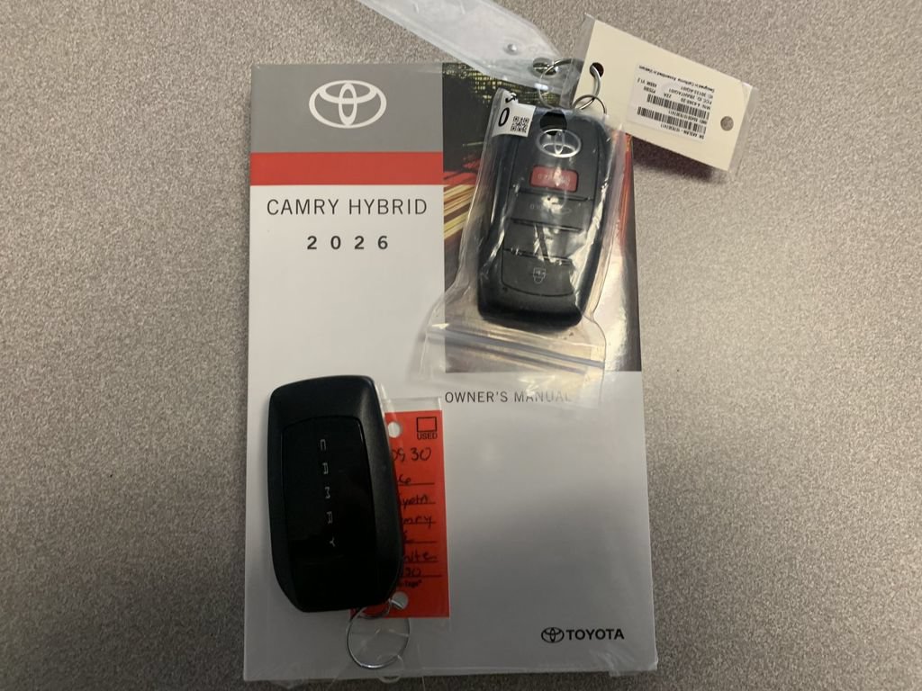 Used 2026 Toyota Camry LE FWD image 9
