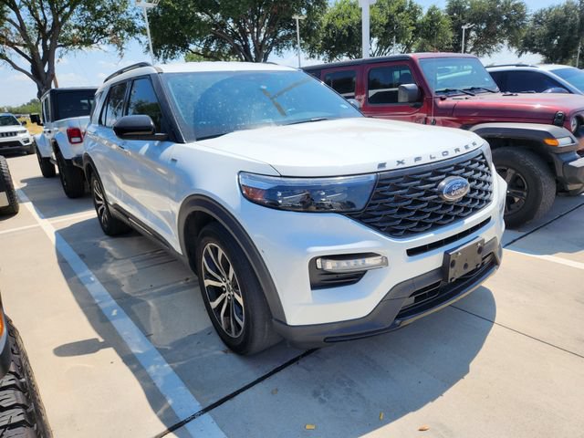 Used 2023 Ford Explorer ST-Line w/ Class IV Trailer Tow Package RWD image 1