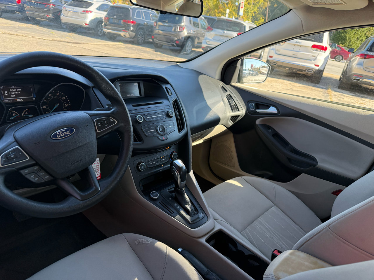 Used 2015 Ford Focus SE image 10