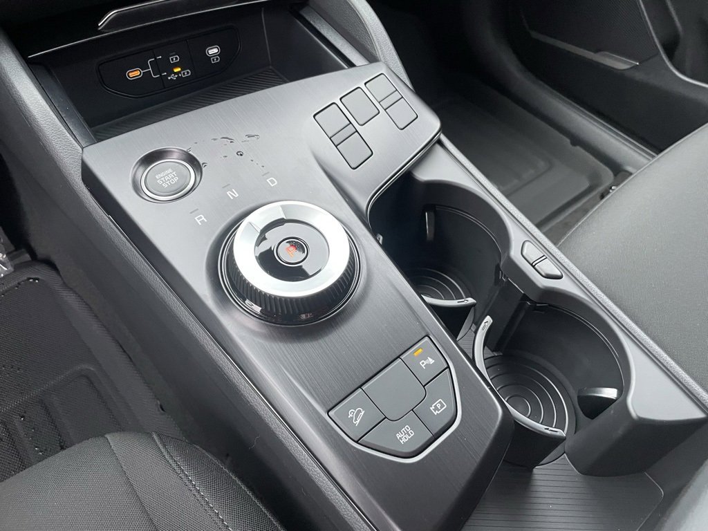 New 2026 Kia Sportage LX image 16