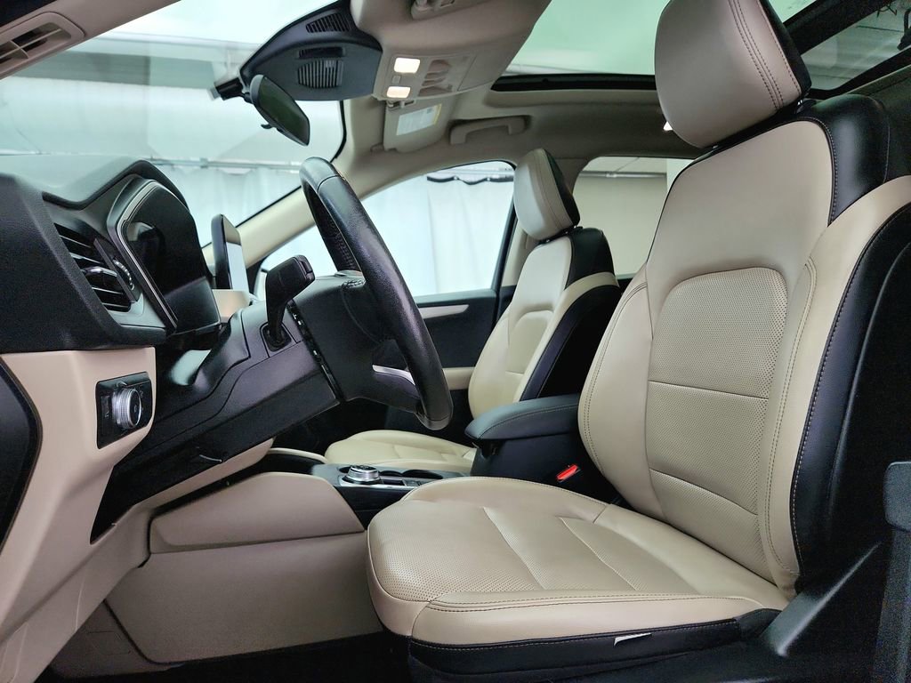 Used 2020 Ford Escape SEL AWD/4WD image 11