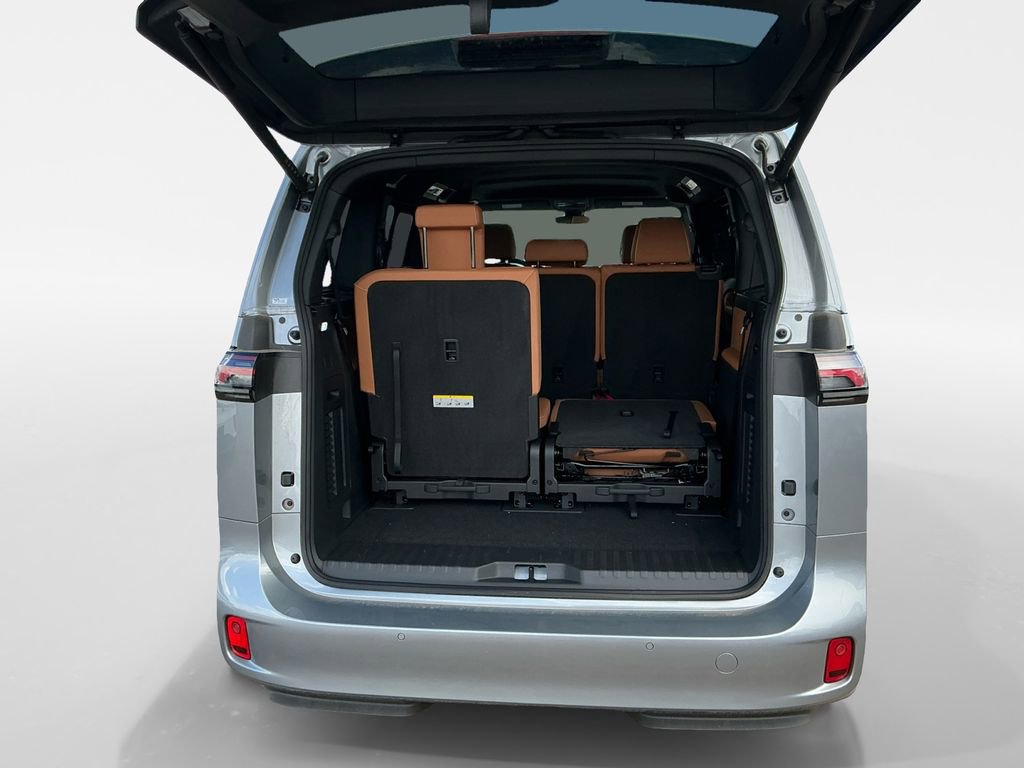 New 2025 Volkswagen ID. Buzz Pro S image 16