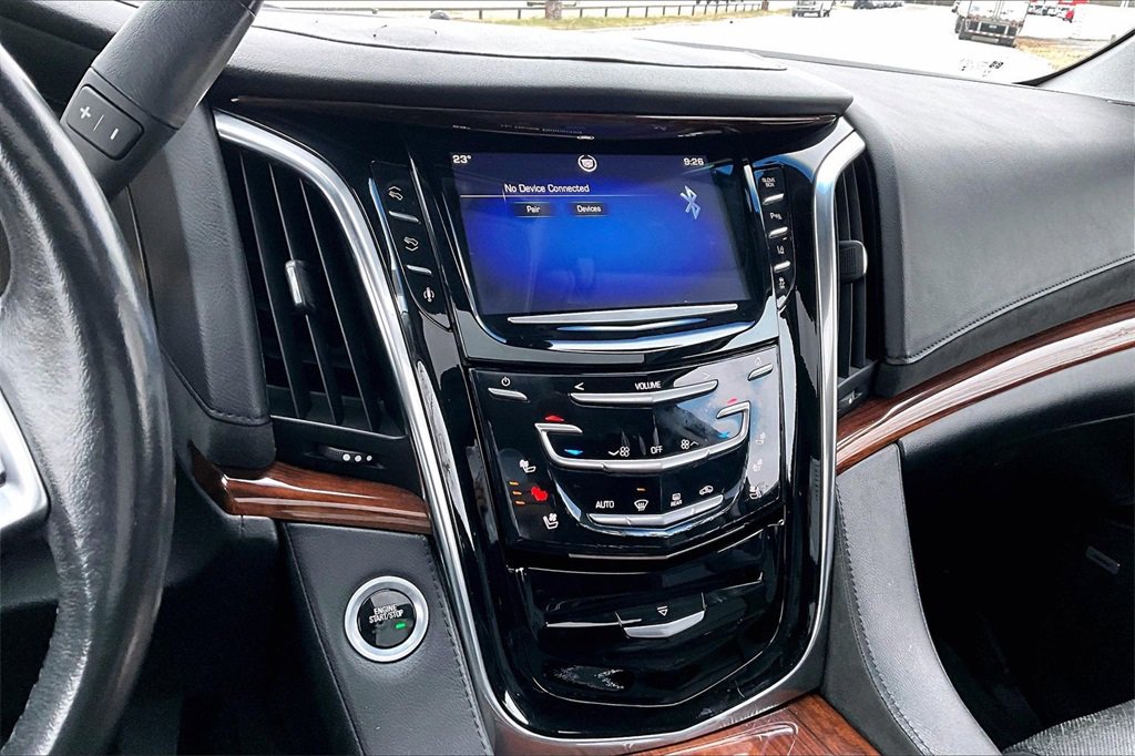 Used 2015 Cadillac Escalade ESV Premium image 6