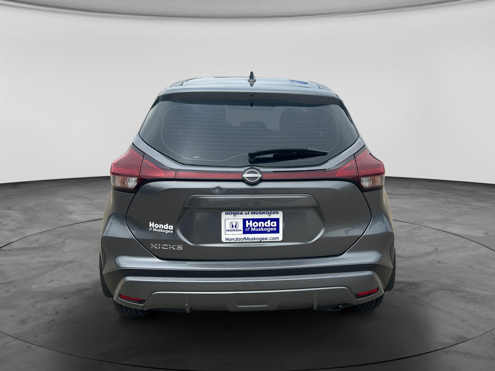 Used 2022 Nissan Kicks S FWD image 20