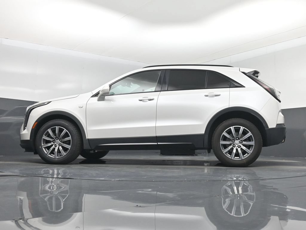 Used 2019 Cadillac XT4 Sport w/ Cold Weather Package FWD image 15