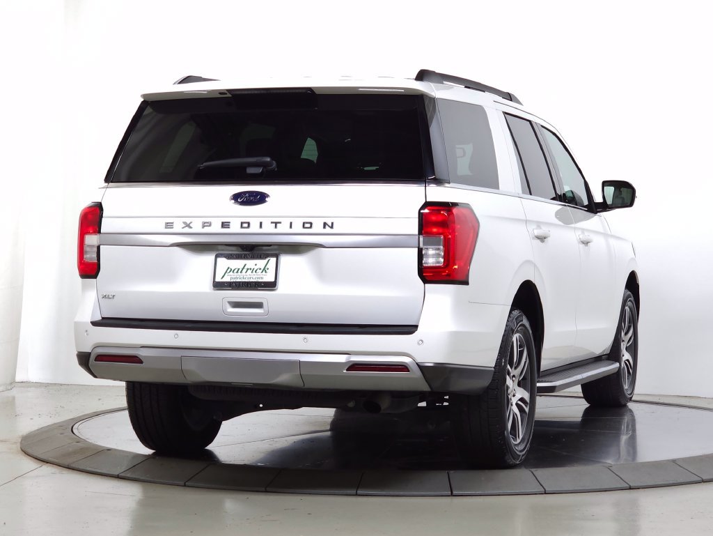 Used 2022 Ford Expedition XLT RWD image 9