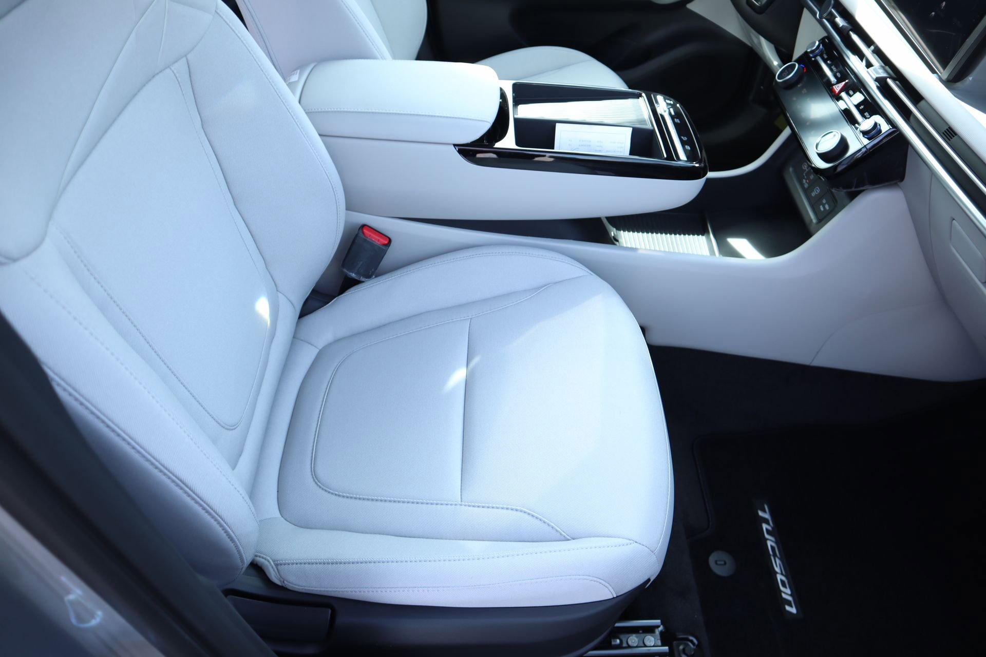 New 2026 Hyundai Tucson SEL image 18