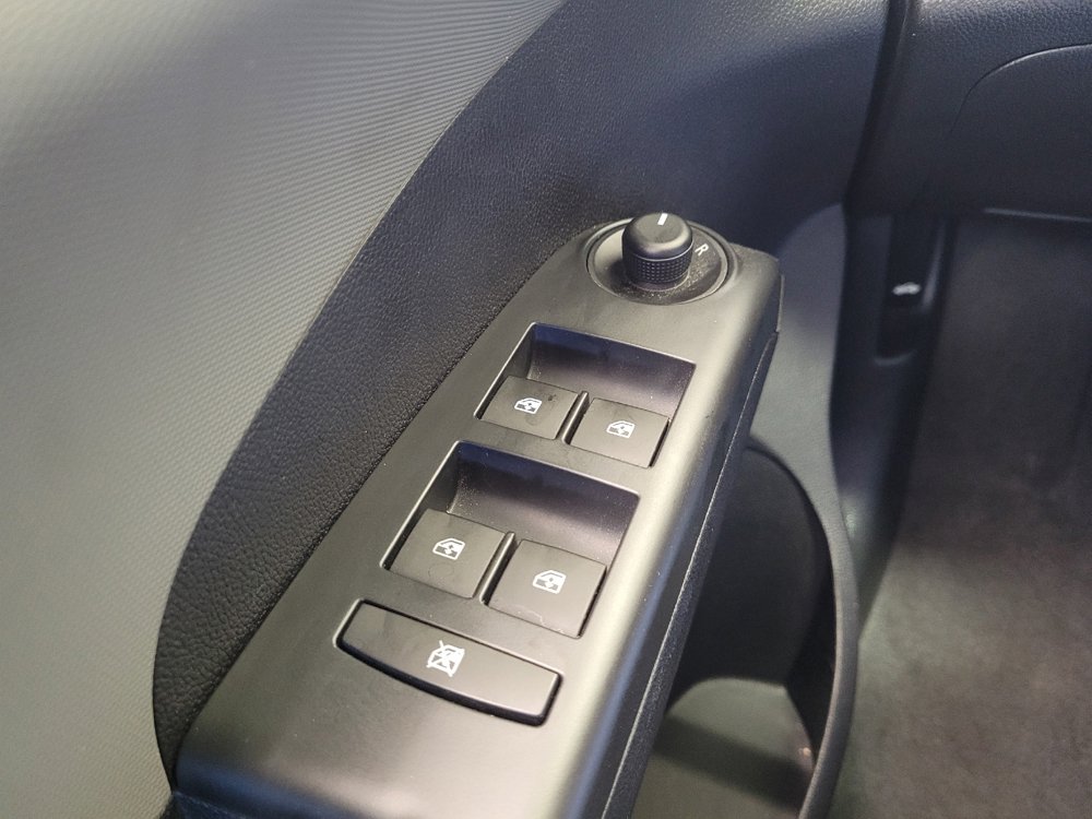 Used 2015 Chevrolet Sonic LT w/ LT Promotional Package FWD image 27