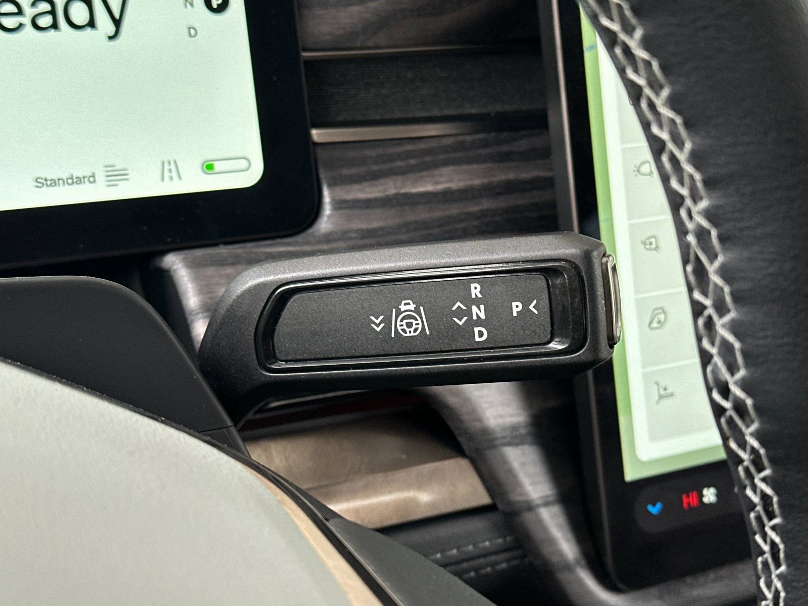 Used 2022 Rivian R1T Launch Edition image 24