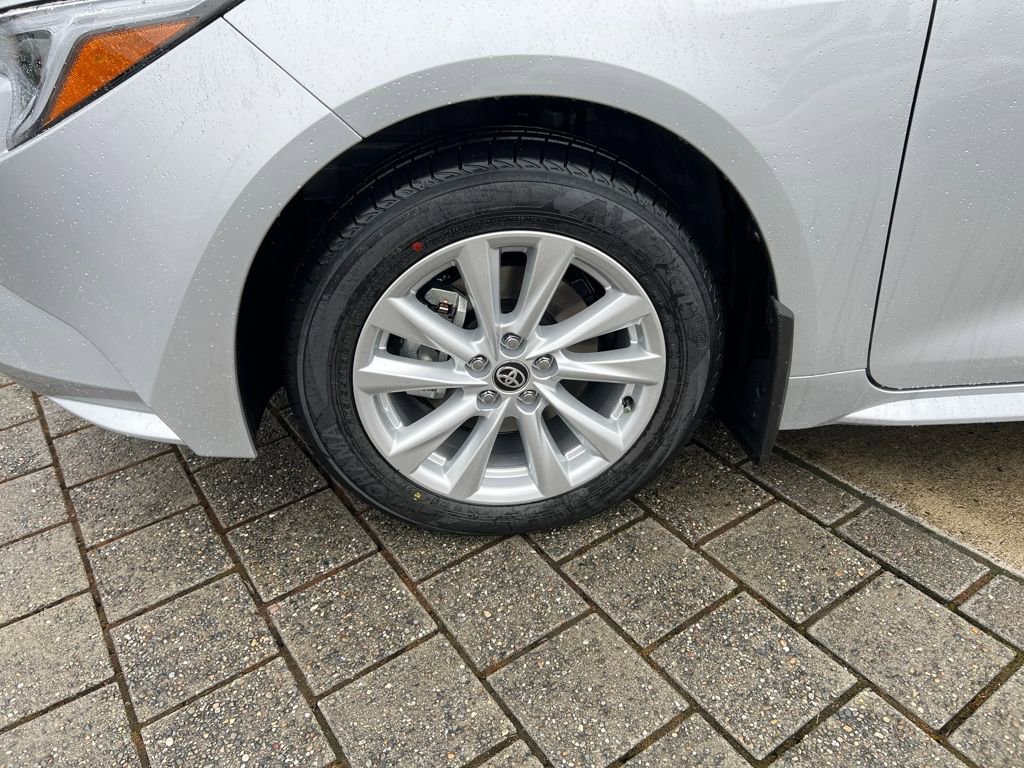 New 2026 Toyota Corolla XLE image 10