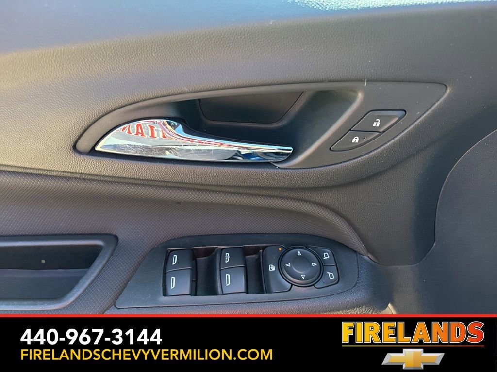 Used 2022 Chevrolet Equinox RS w/ RS Leather Package FWD image 14