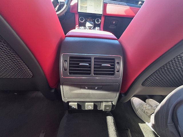 New 2025 Jaguar F-PACE R-Dynamic S image 24