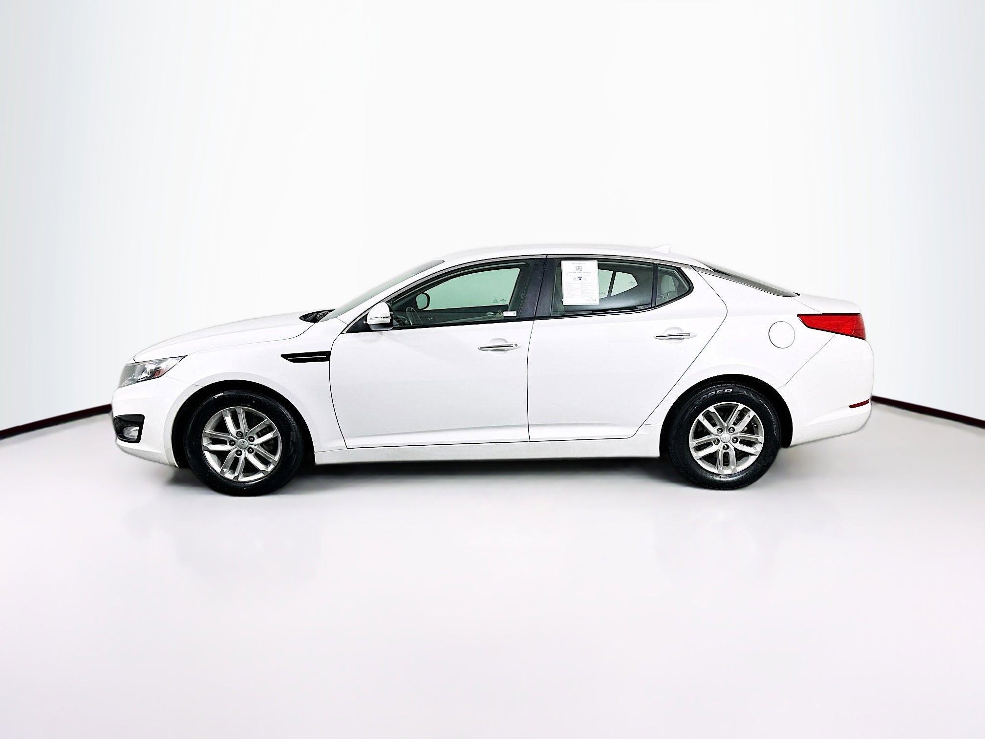 Used 2013 Kia Optima LX w/ Convenience Plus Pkg FWD image 4