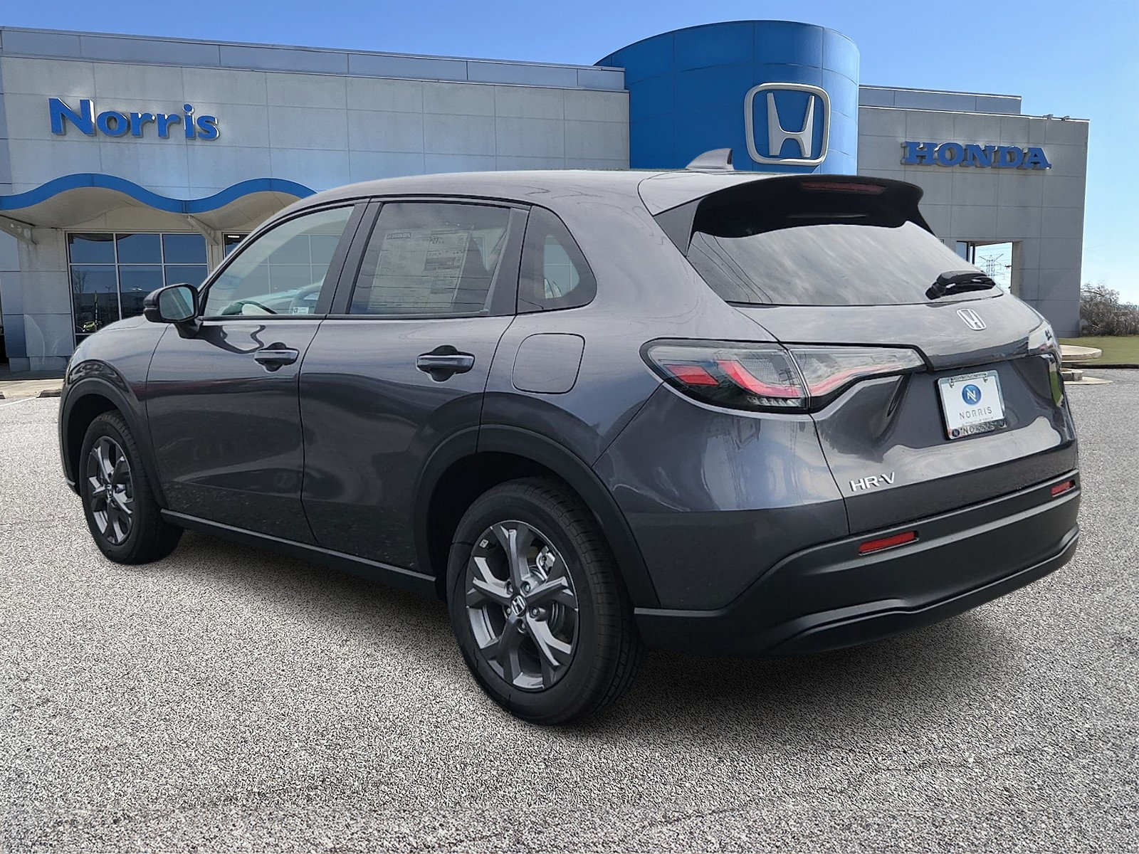 New 2027 Honda HR-V LX image 3